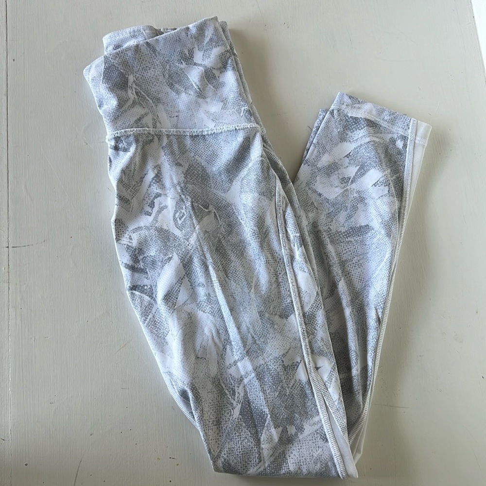 Lululemon Leggings Size 4 GUC